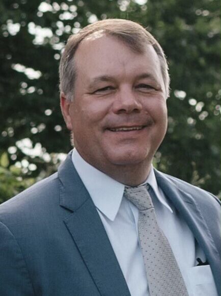 Headshot of Josh Hederick, financial advisor with Prime Capital Financial